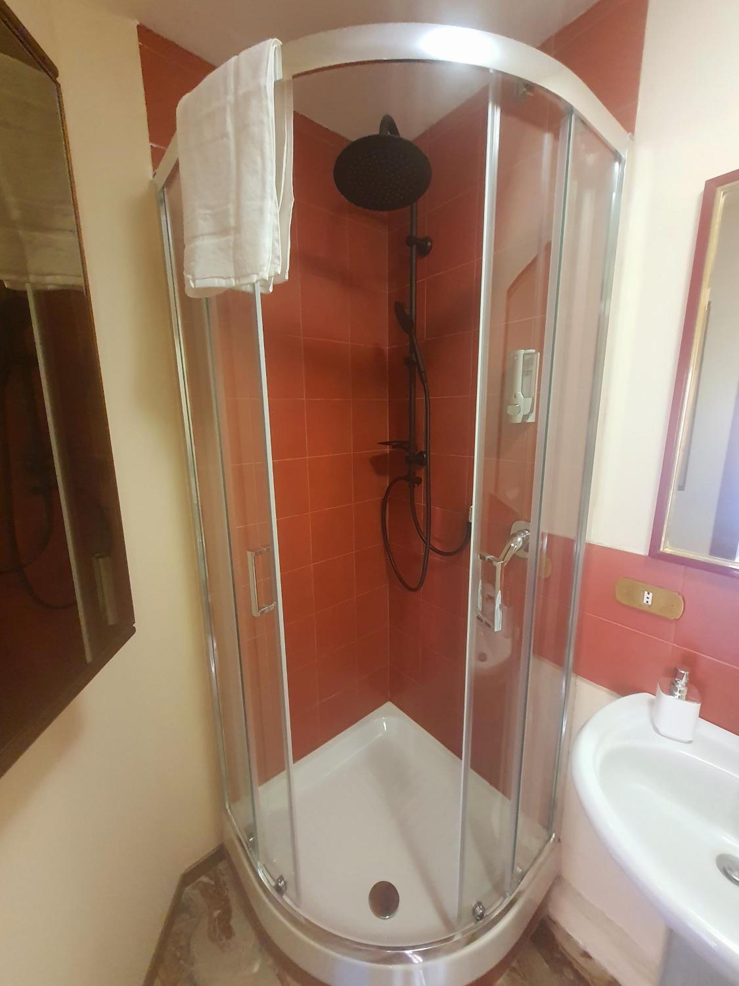 Hotel Le Stanze Dei Doria à Valmontone Extérieur photo