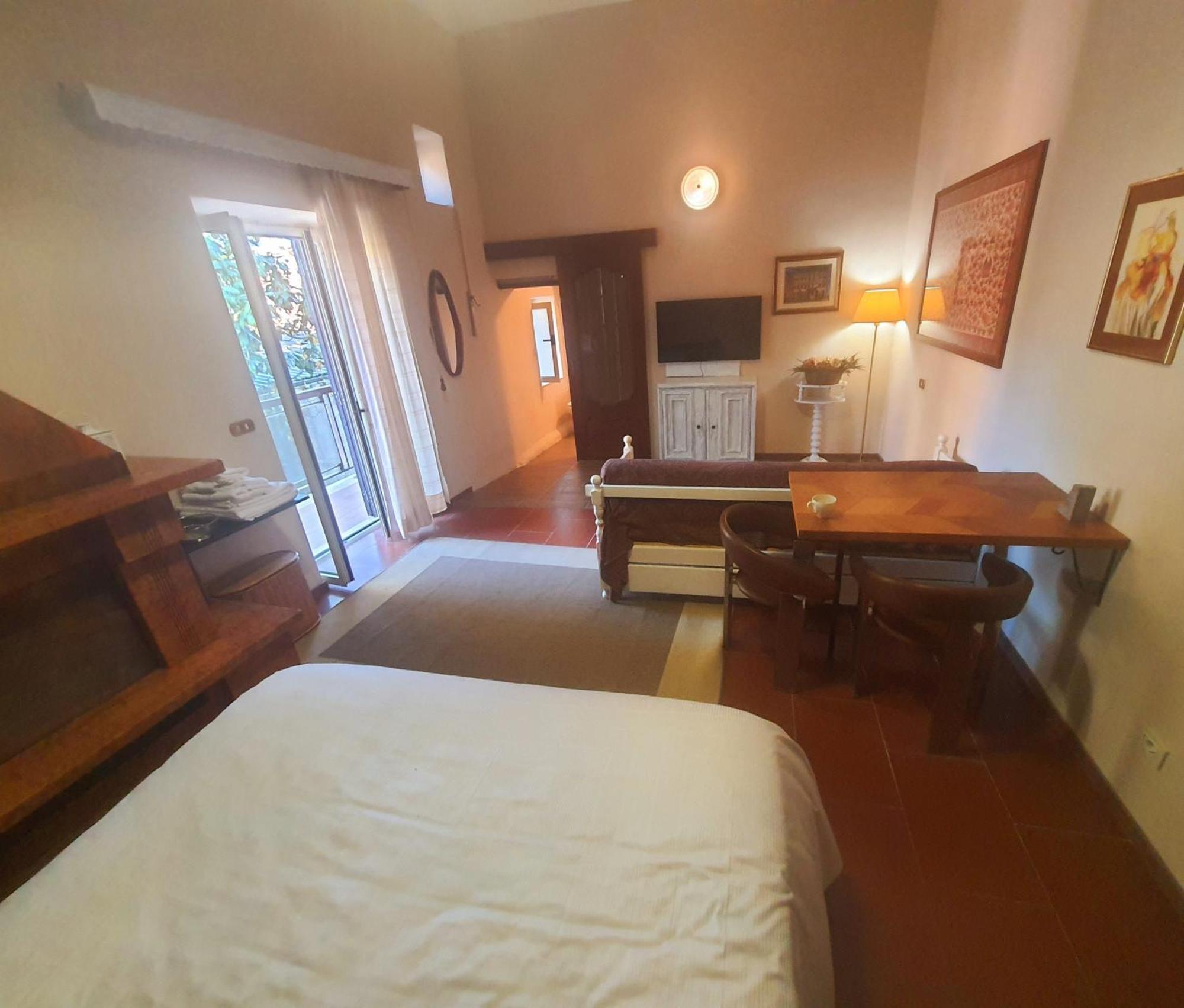Hotel Le Stanze Dei Doria à Valmontone Extérieur photo