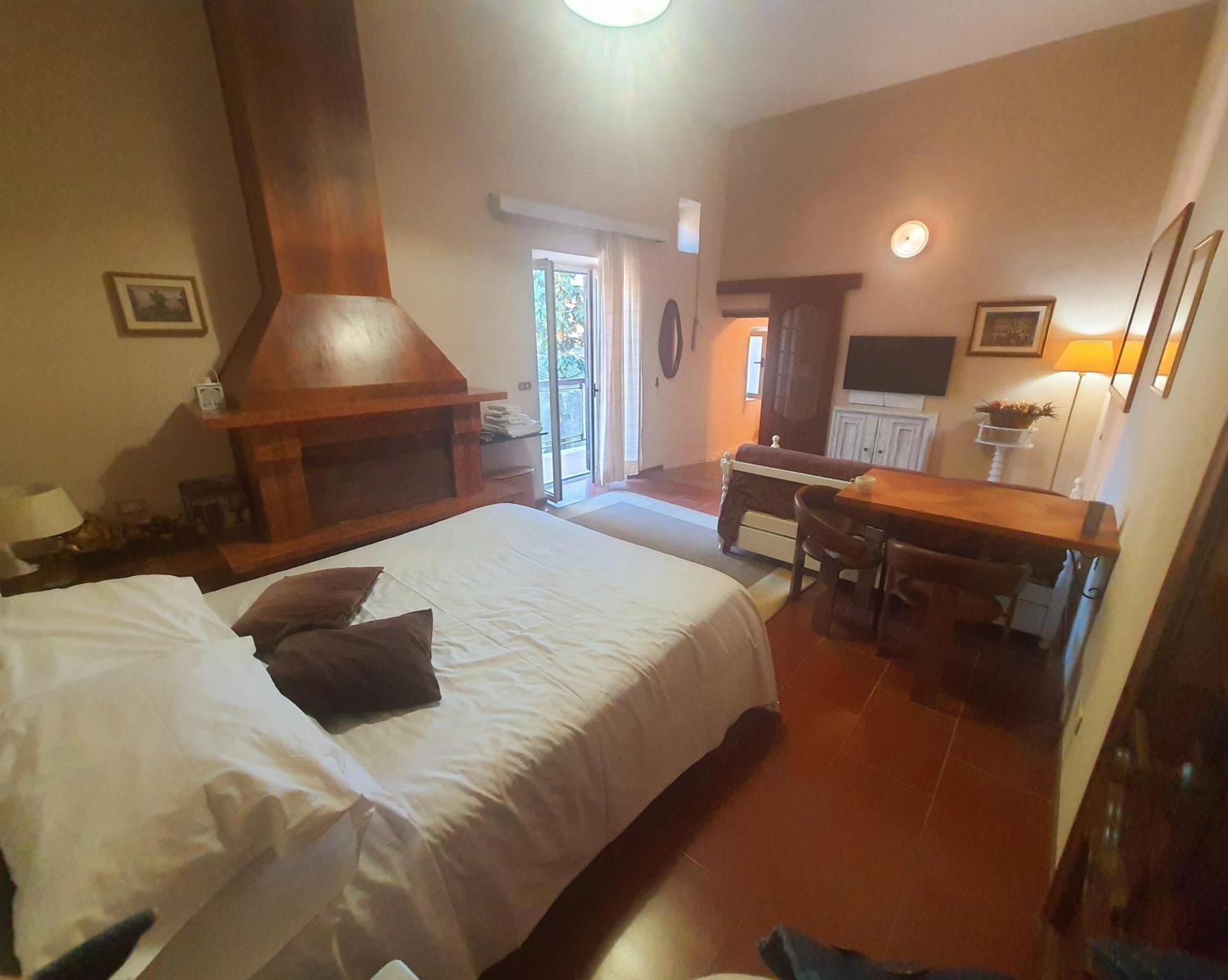 Hotel Le Stanze Dei Doria à Valmontone Extérieur photo