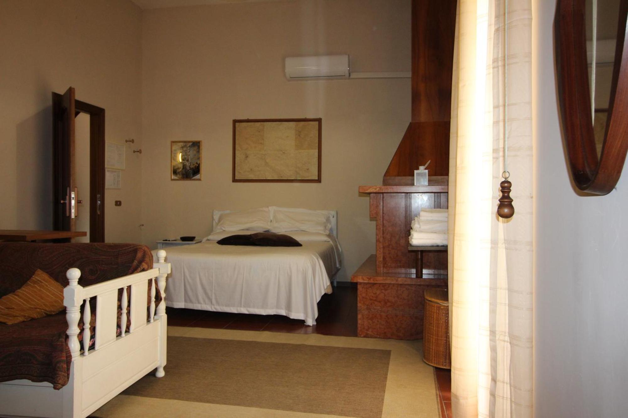Hotel Le Stanze Dei Doria à Valmontone Extérieur photo